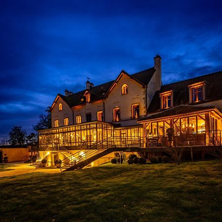 Saint-Jean-de-Trézy Domaine De Rymska & Spa - Relais & Chateaux מראה חיצוני תמונה